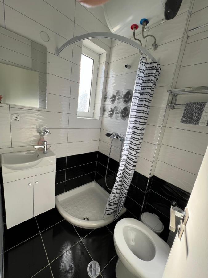 Paradise Apartment Sarandë Eksteriør billede
