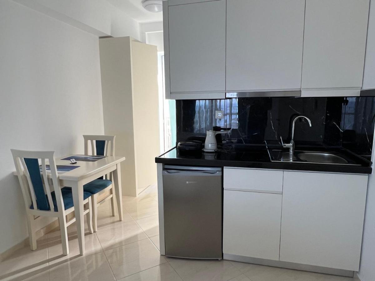 Paradise Apartment Sarandë Eksteriør billede